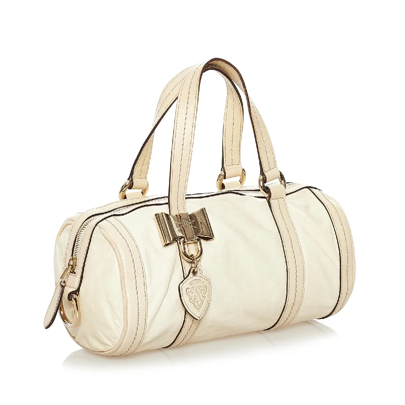 Gucci Duchessa Leather Handbag (32274)