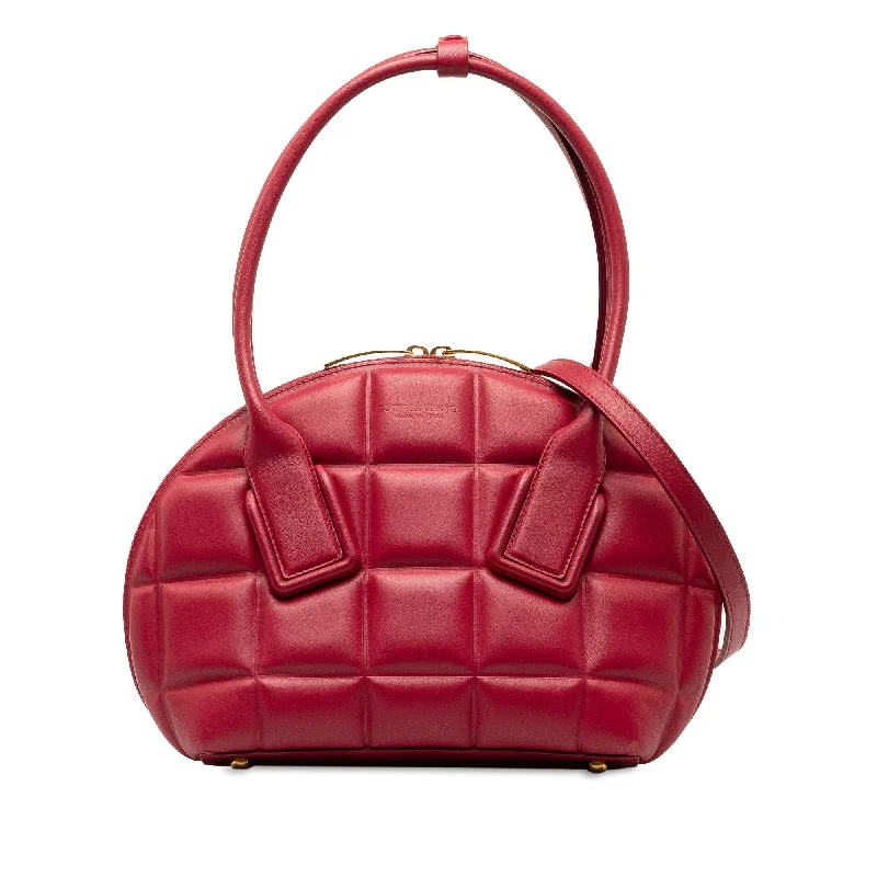 Bottega Veneta Small Padded Swoop Bag (SHG-QMSt6k)