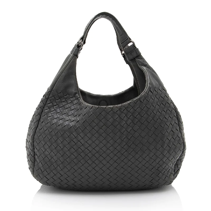 Bottega Veneta Intrecciato Nappa Campana Medium Shoulder Bag (SHF-a7yNeU)