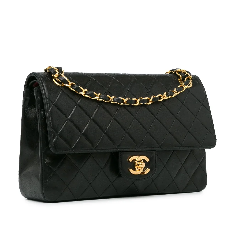 Chanel Medium Classic Lambskin Double Flap (CWMNTo)