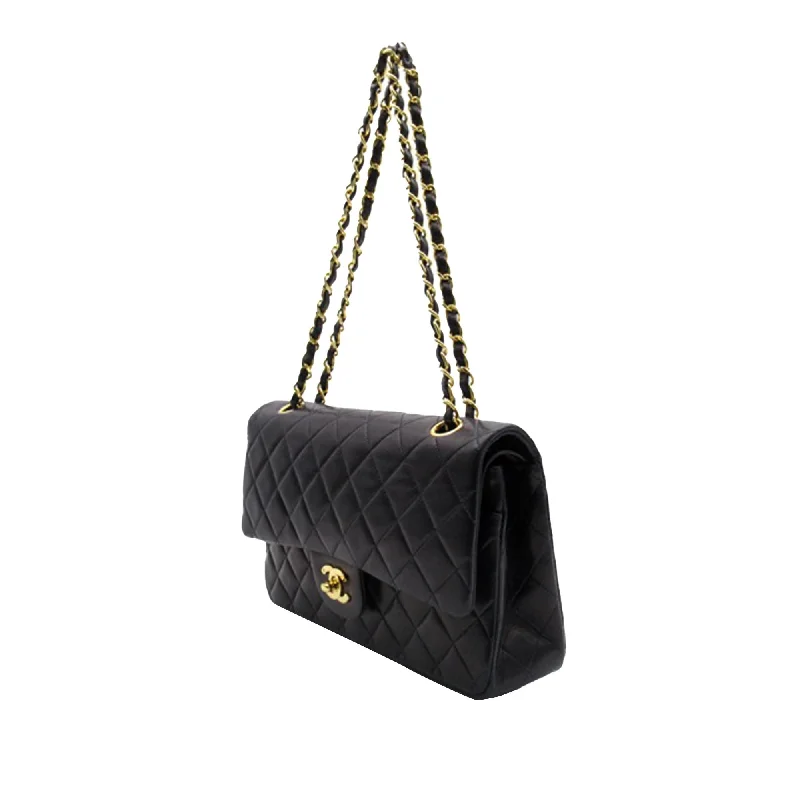 Chanel Medium Classic Lambskin Double Flap (E2VzzF)