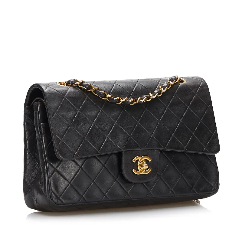 Chanel Medium Classic Lambskin Double Flap (jljyvv)