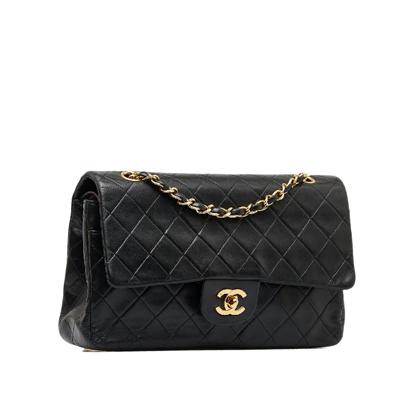 Chanel Medium Classic Lambskin Double Flap (MLhL0Y)