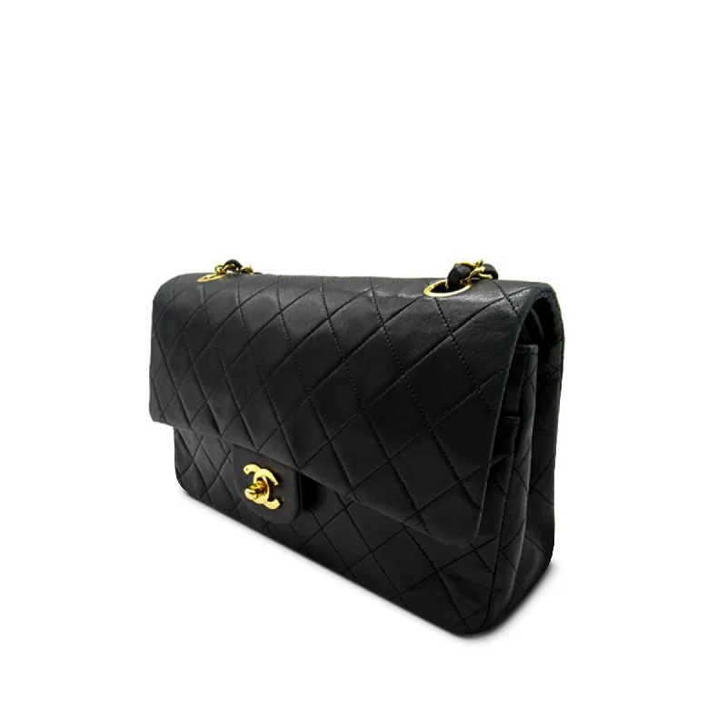 Chanel Medium Classic Lambskin Double Flap (rOp0wC)