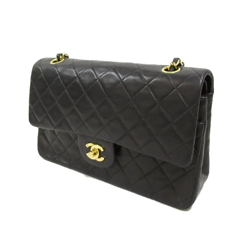 Chanel Medium Classic Lambskin Double Flap (UXC9dz)