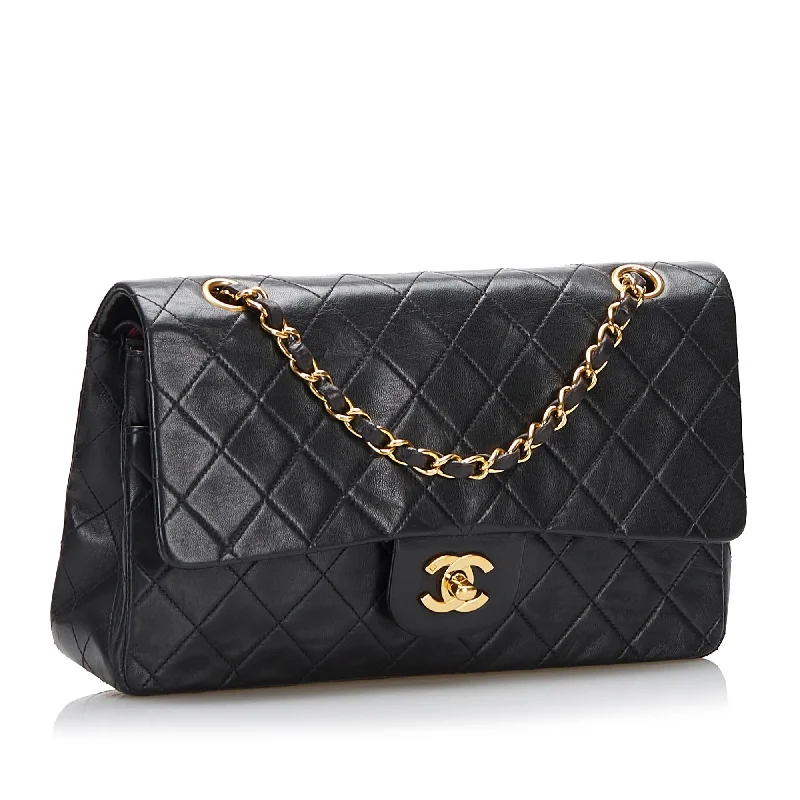 Chanel Medium Classic Lambskin Double Flap (Vy6wu2)