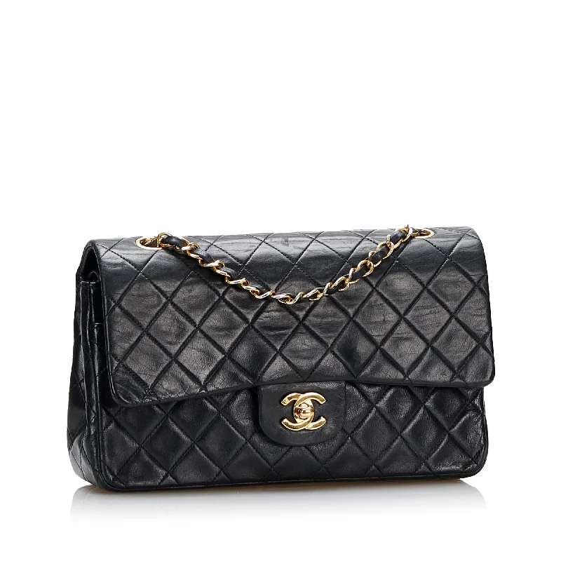 Chanel Medium Classic Lambskin Double Flap (Z7N1wd)