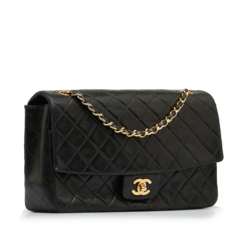 Chanel Medium Classic Lambskin Single Flap Bag (MX38qT)