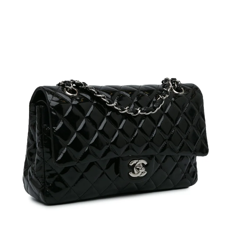 Chanel Medium Classic Patent Double Flap (60TH8D)