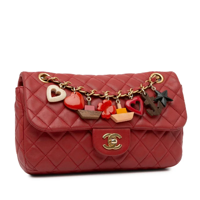 Chanel Medium Cruise Charm Lambskin Single Flap (eTHxYT)