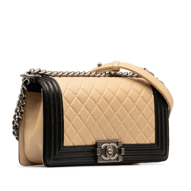 Chanel Medium Lambskin Boy Bicolor Flap Bag (rXdhO4)