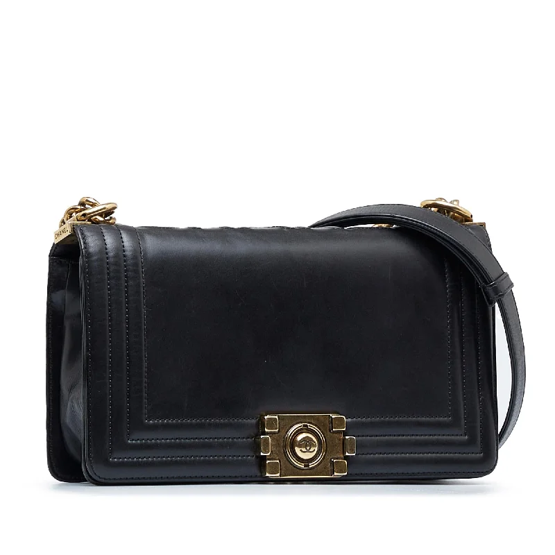 Chanel Medium Lambskin Boy Reverso (TGZHUN)