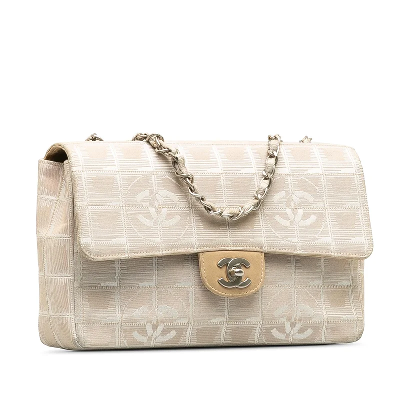 Chanel Medium New Travel Line Classic Flap Single (hou8eK)